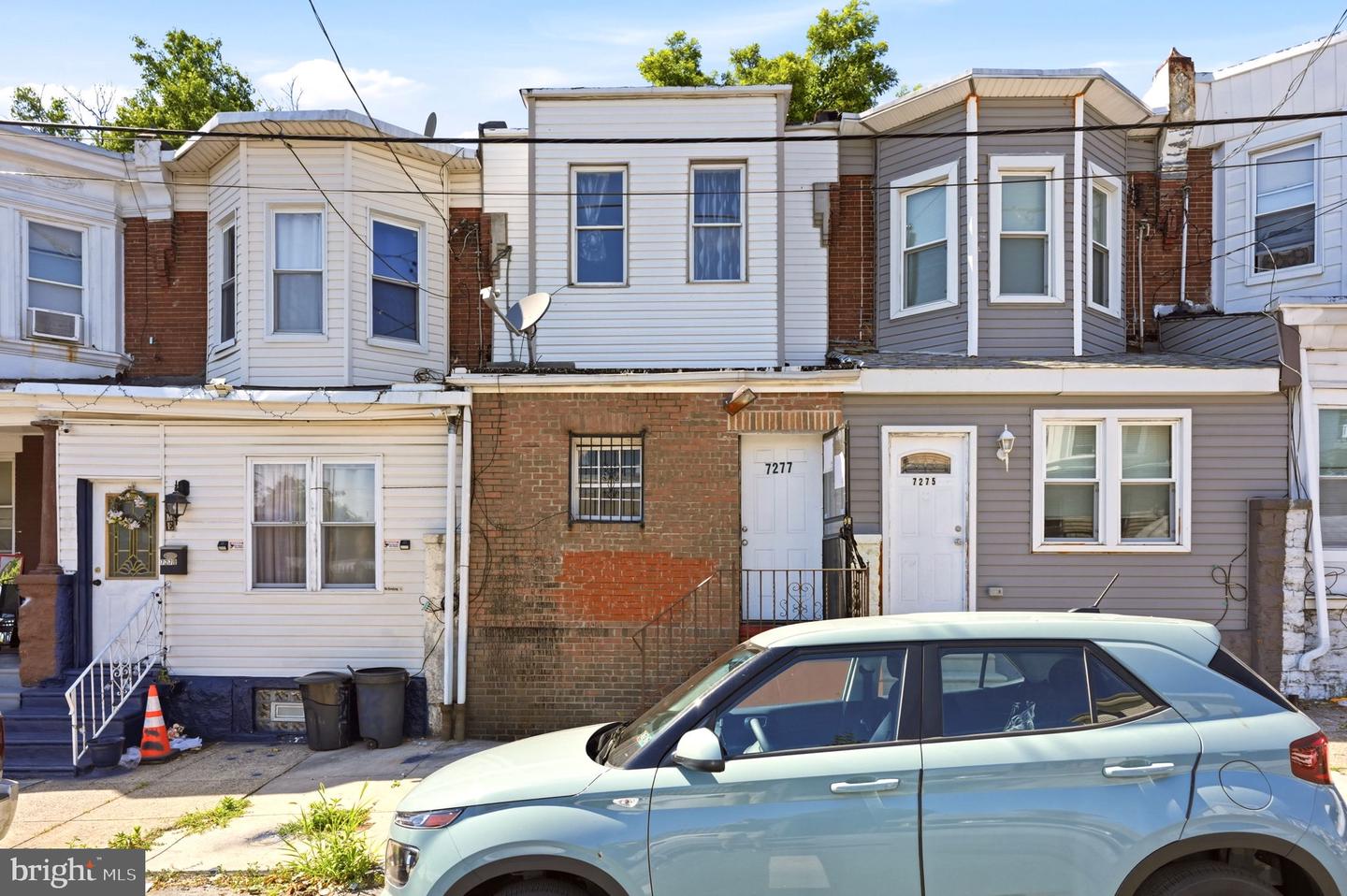 7277 Saybrook Ave Property Photo 1