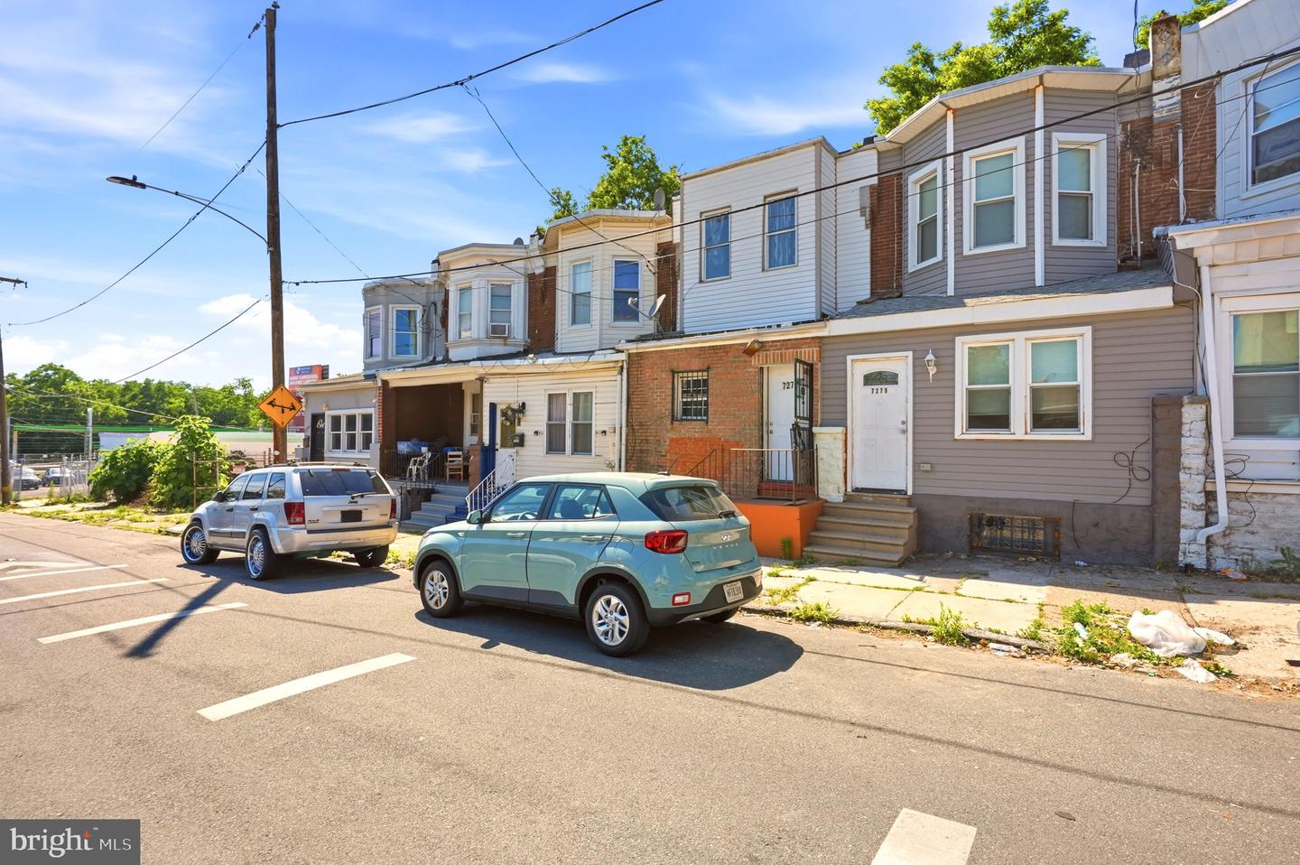 7277 Saybrook Ave Property Photo 4