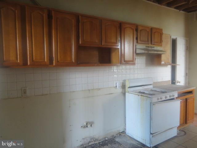 3331 N 16th St Property Photo 12