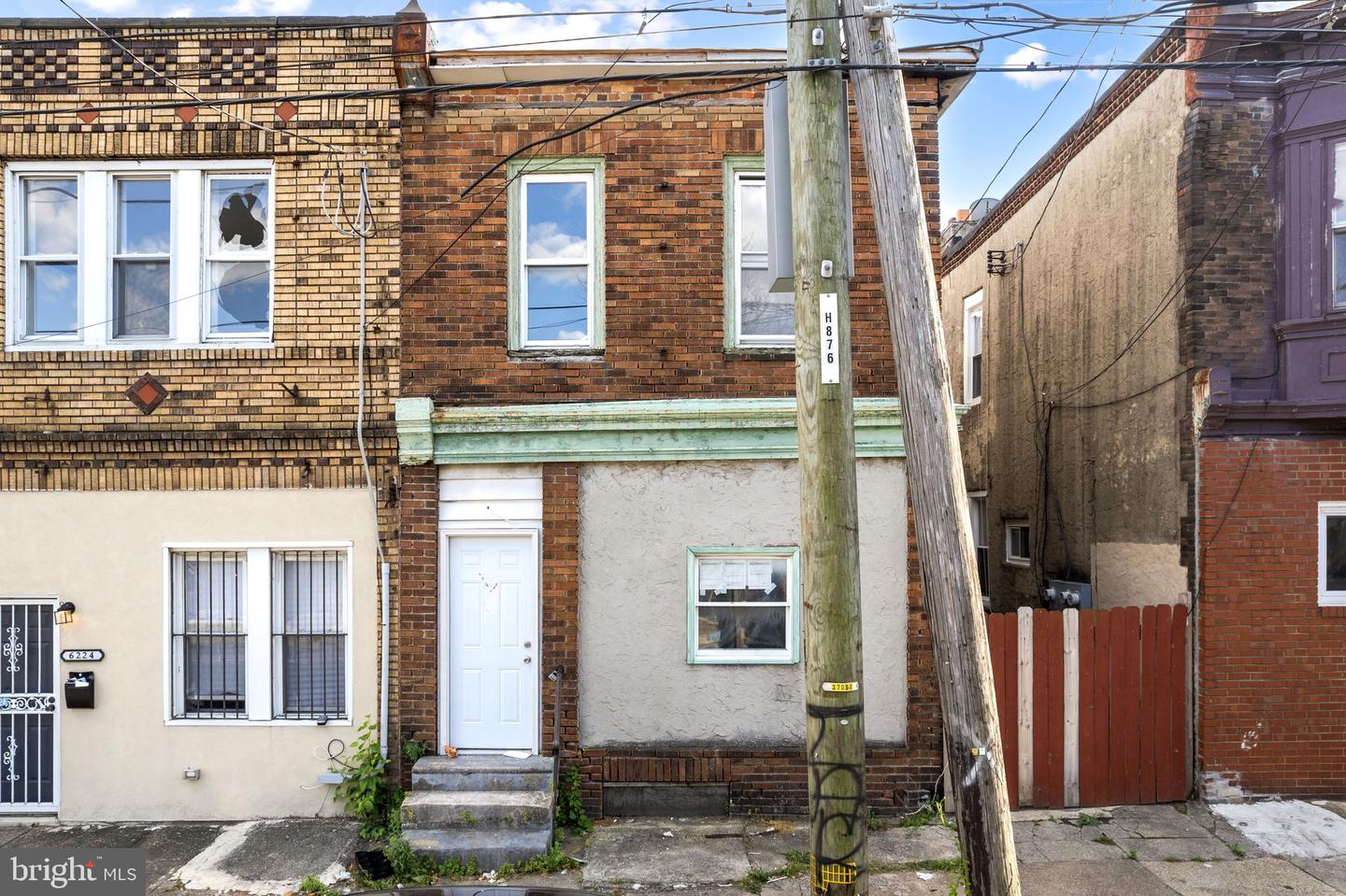 6226 RACE ST Property Photo 1