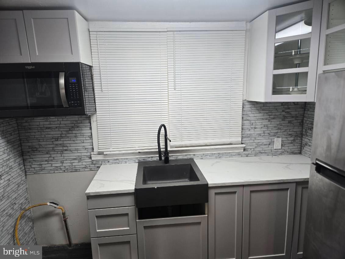 3130 G St Property Photo 9