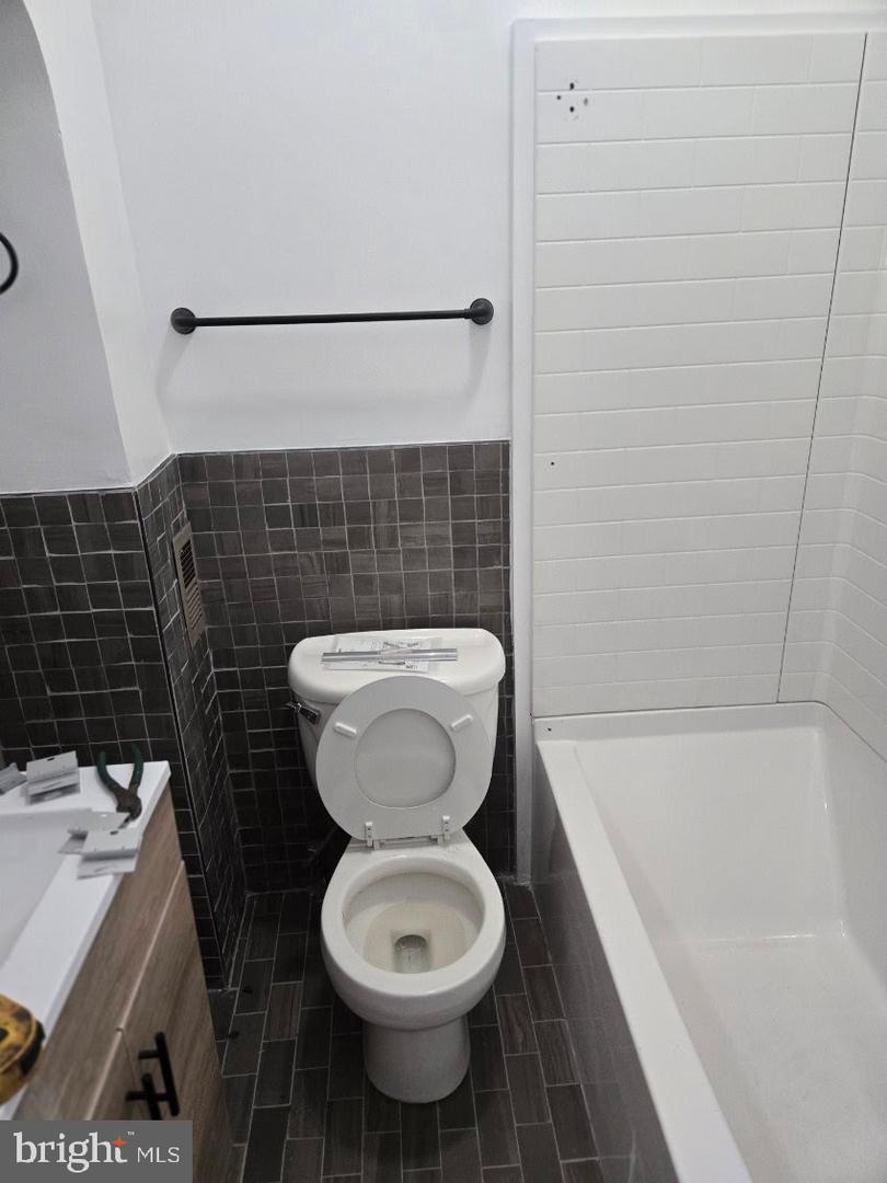 3130 G St Property Photo 14