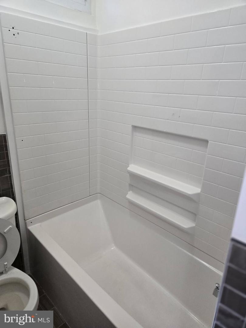 3130 G St Property Photo 16