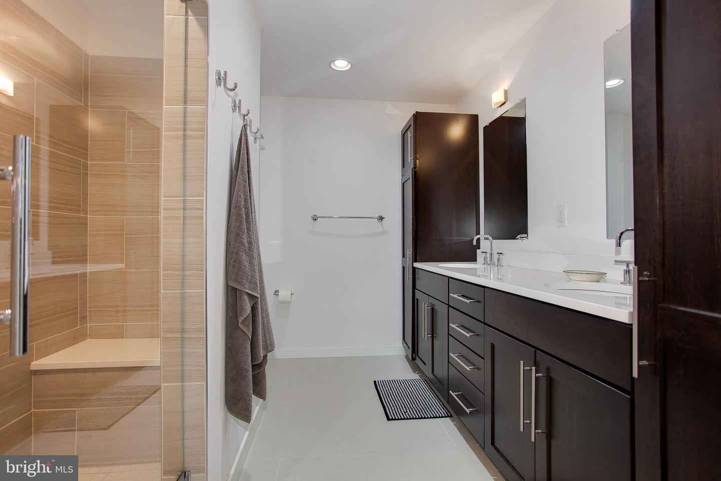 301 Brown St #a Property Photo 10