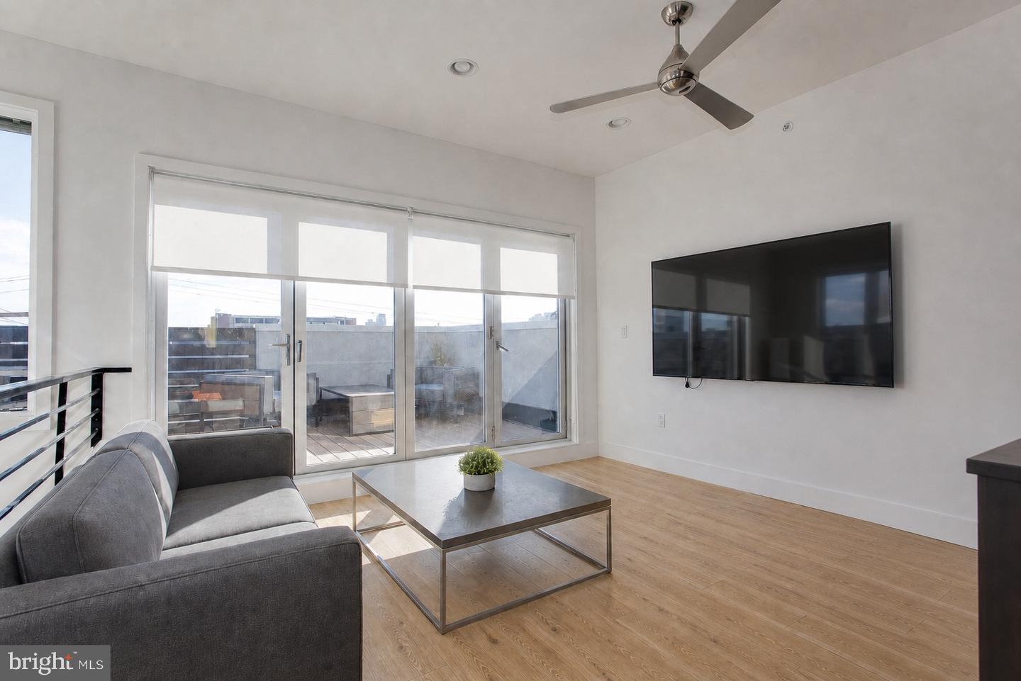 301 Brown St #a Property Photo 18