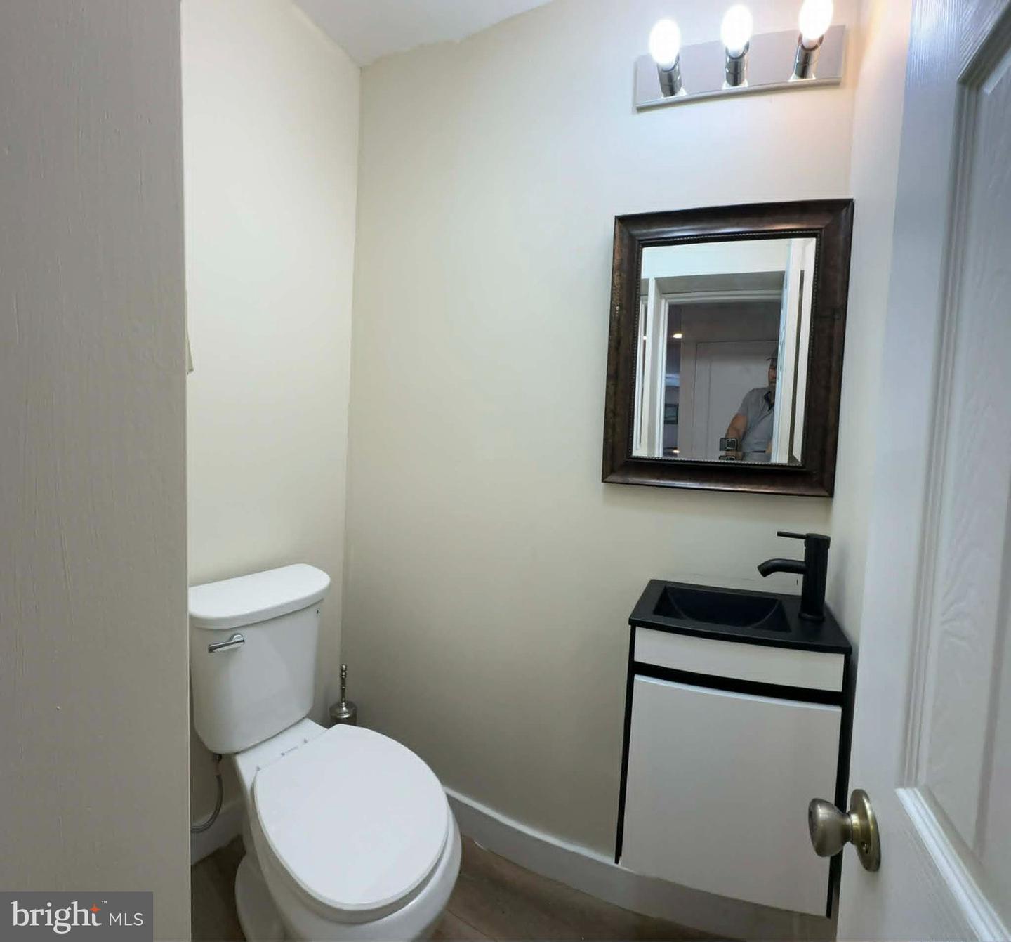 1209 Peters St Property Photo 4