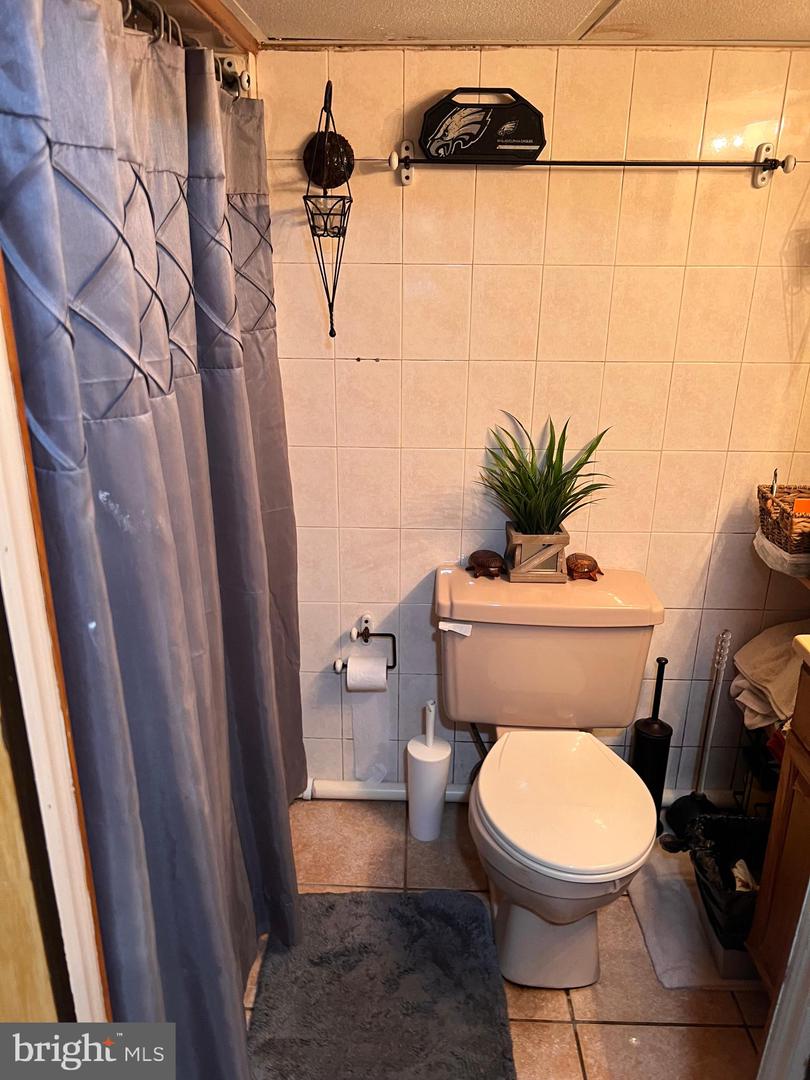 1236 N Howard St Property Photo 25