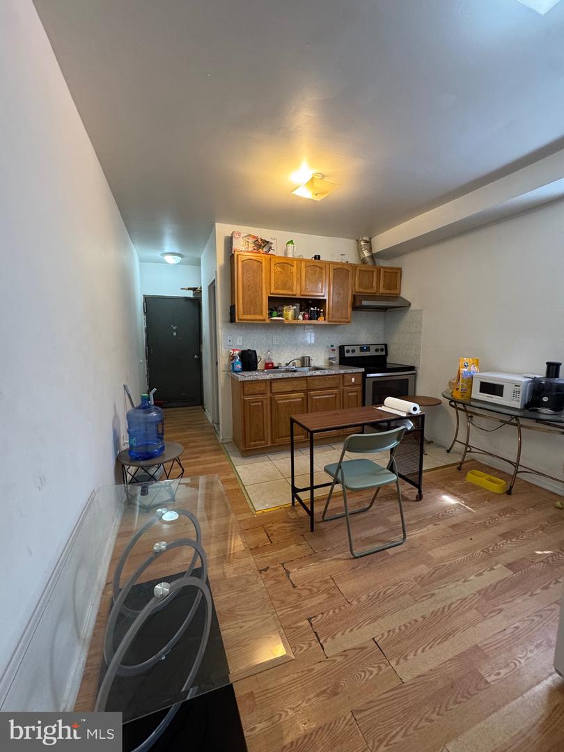 608 Snyder Ave Property Photo 14