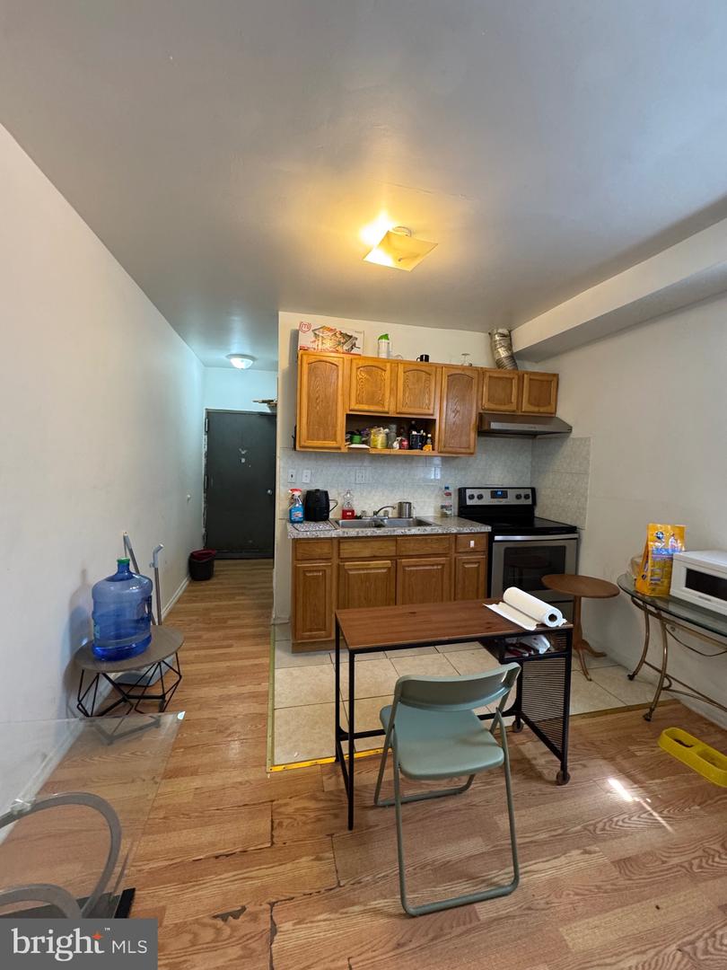 610 Snyder Ave Property Photo 10