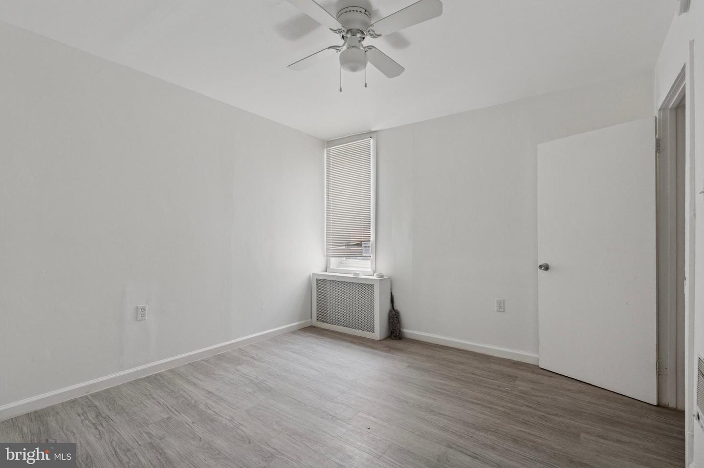 1934 E Lippincott St Property Photo 13