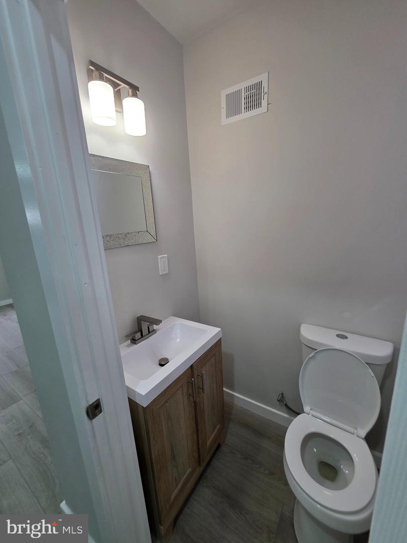 1947 N Ringgold St Property Photo 22