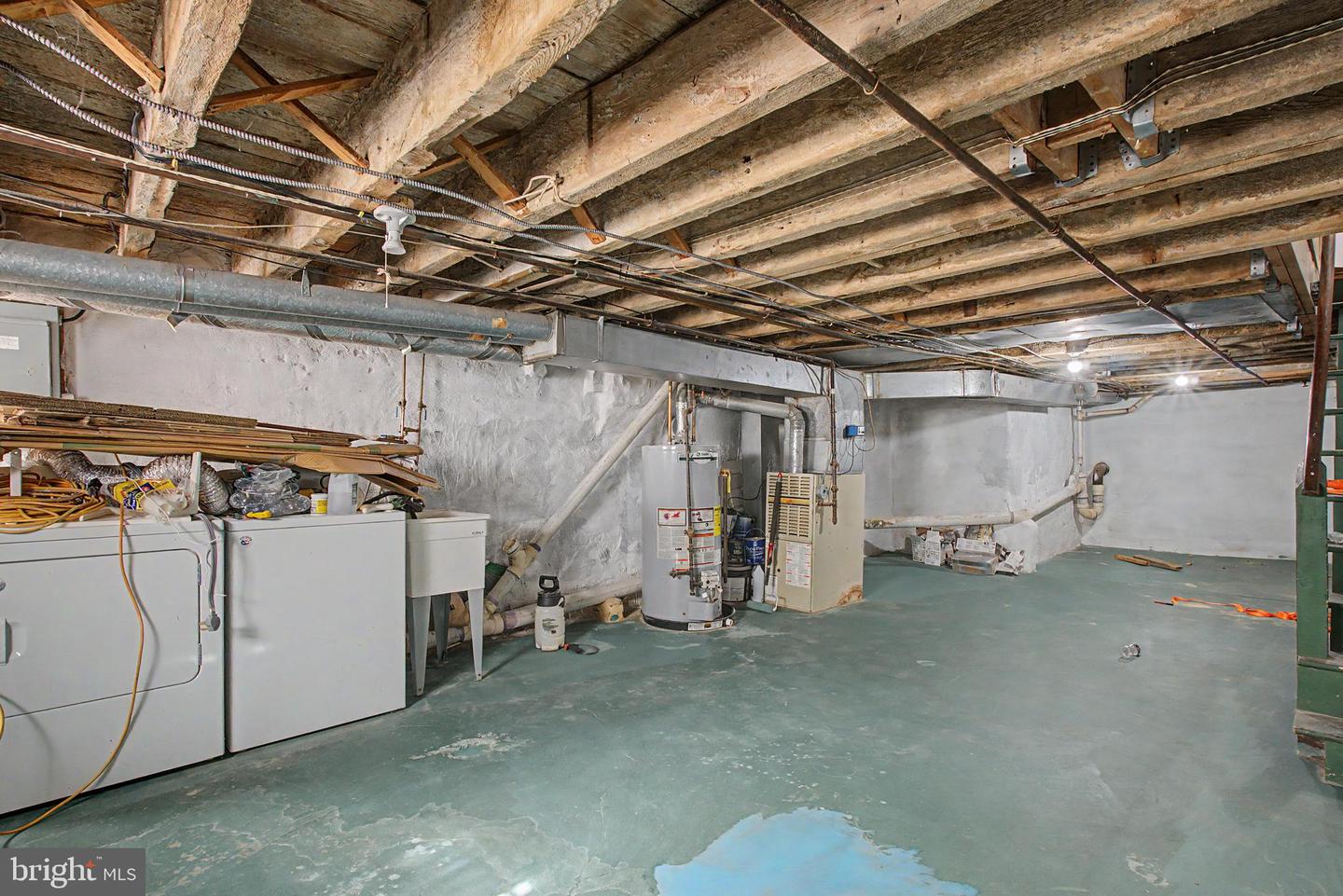 915 N 6th St Property Photo 39