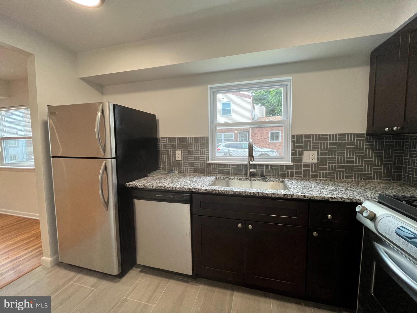 2103 Federal St Property Photo 6