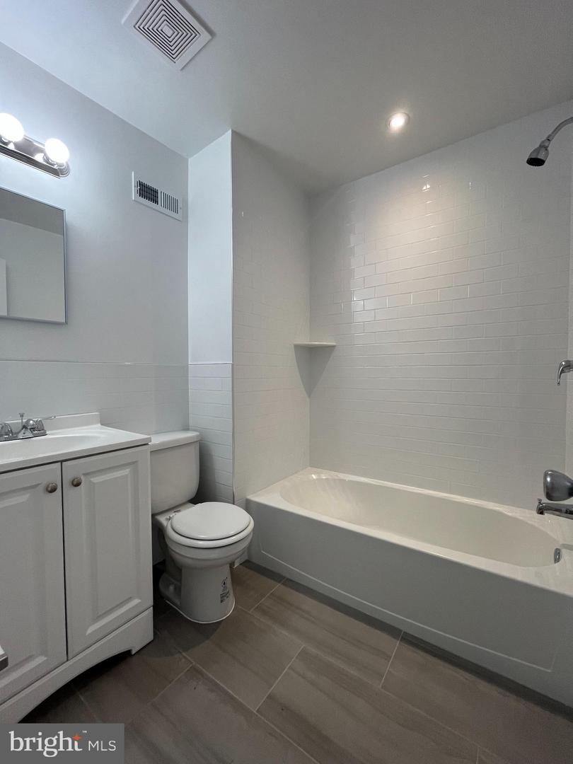 2103 Federal St Property Photo 12