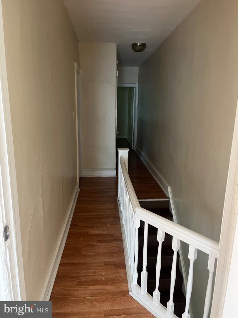 231 W Clapier St Property Photo 19
