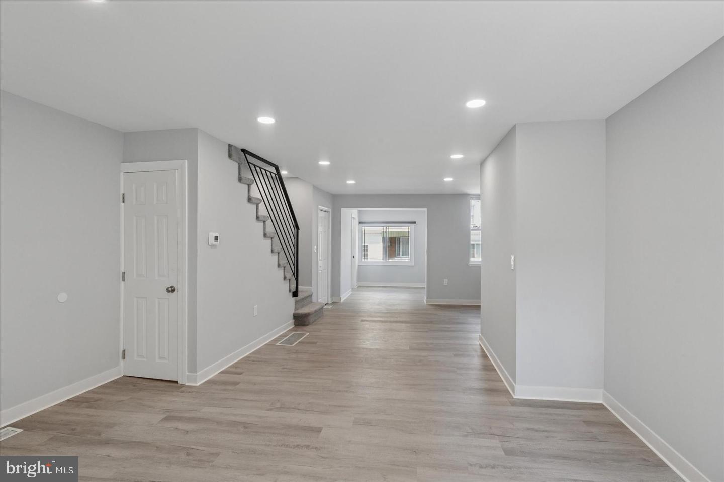 3653 Frankford Ave Property Photo 3