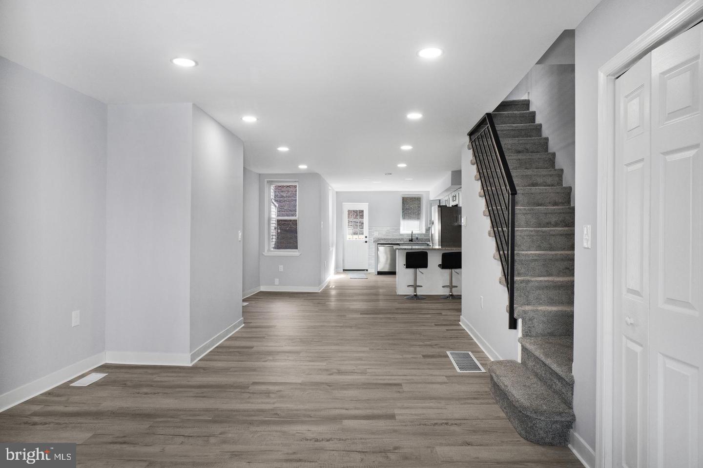 3653 Frankford Ave Property Photo 8