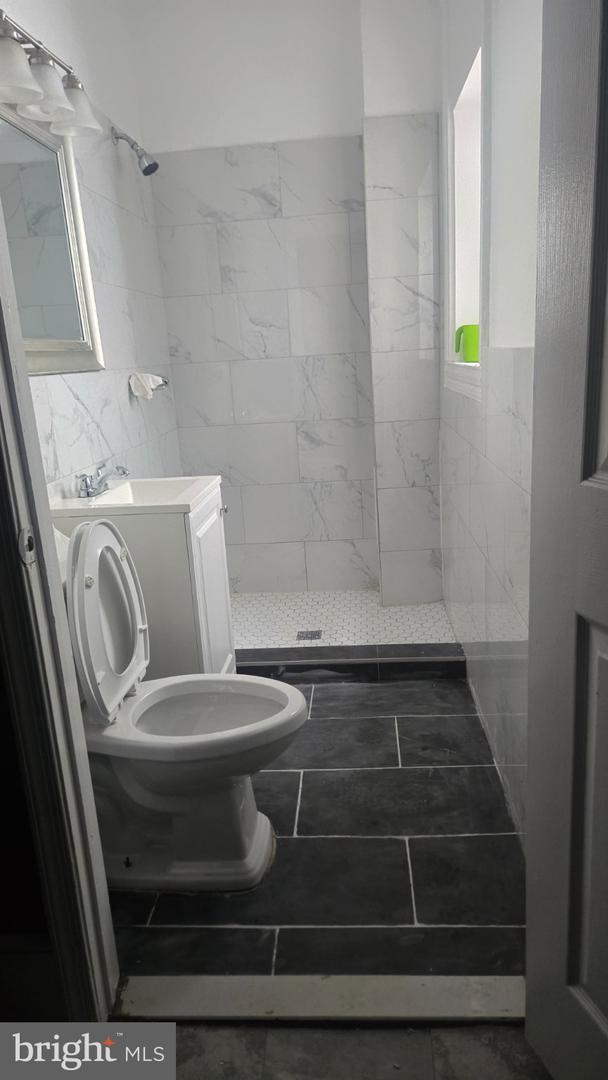 3724 N Carlisle St Property Photo 5