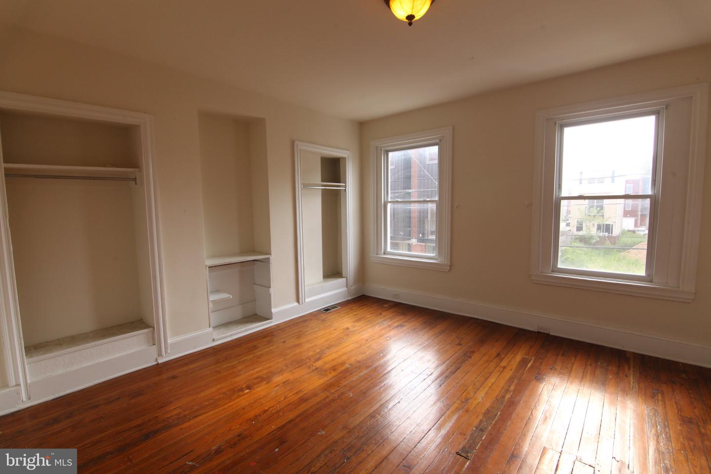 1916 N Gratz St Property Photo 9