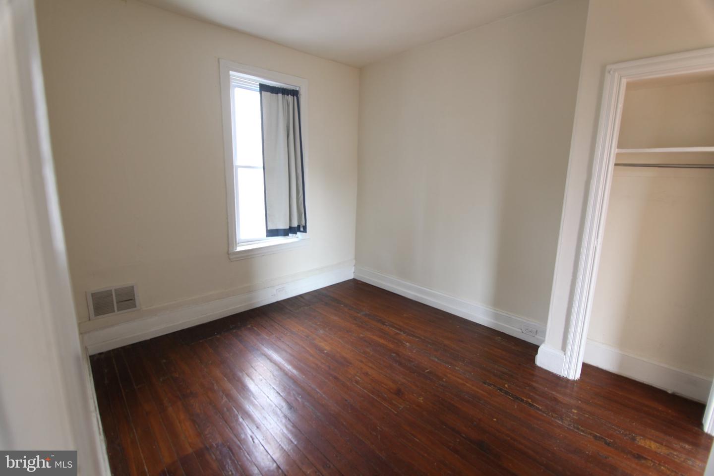 1916 N Gratz St Property Photo 13