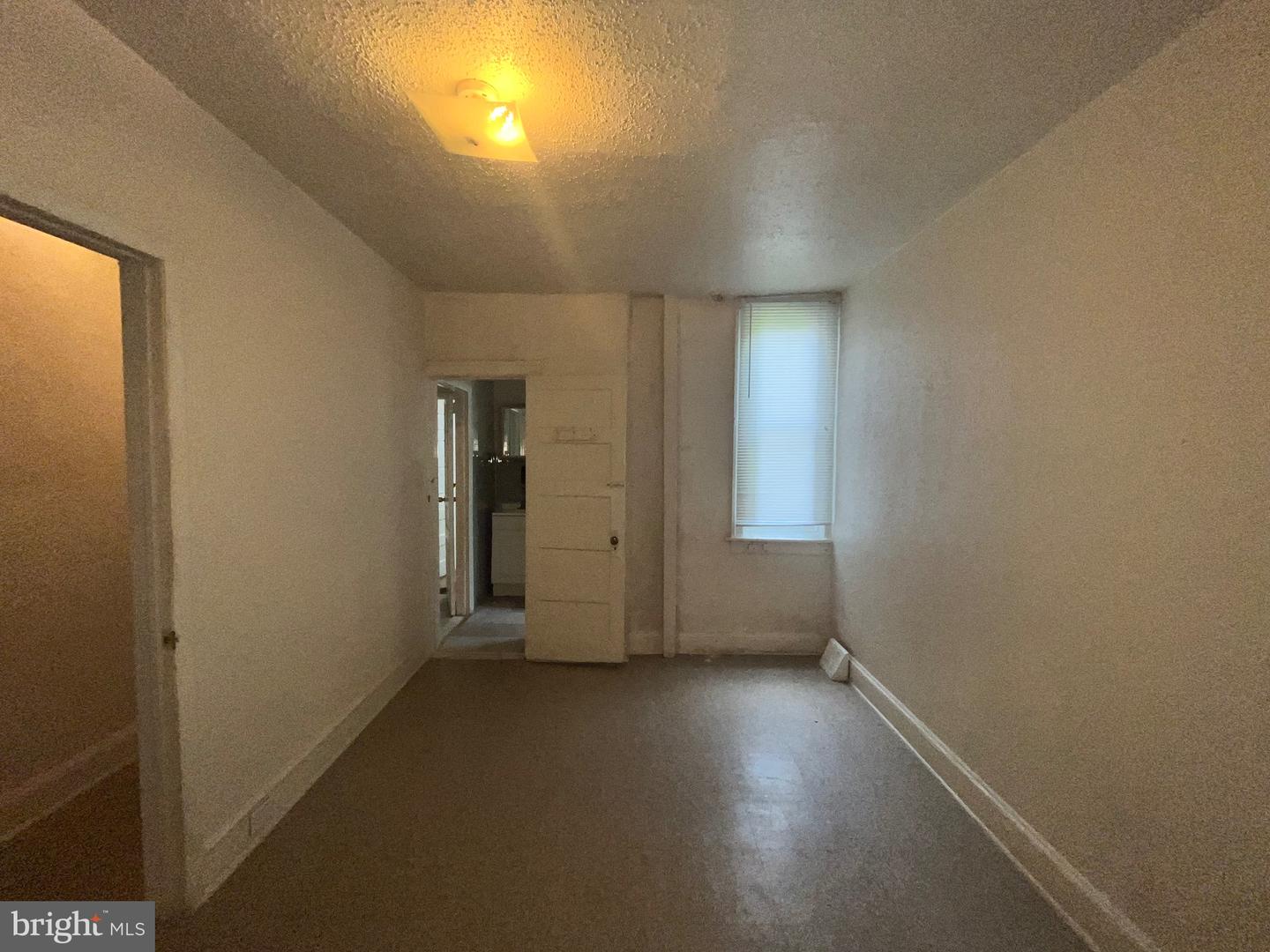 428 S 61st St Property Photo 11
