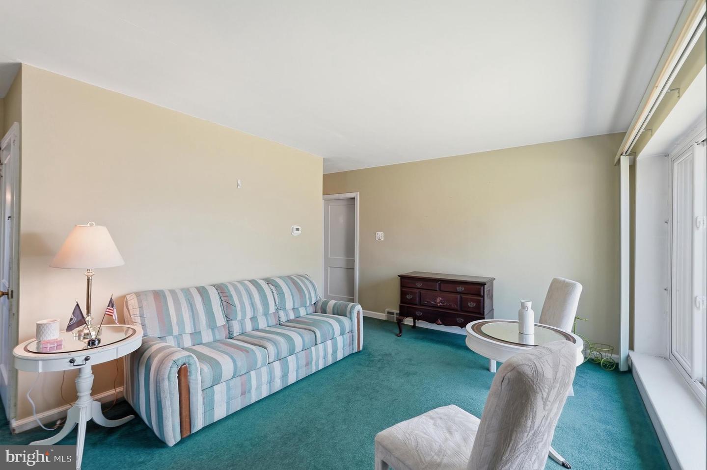 3166 Weston St Property Photo 6