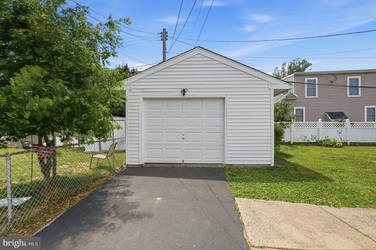 3166 Weston St Property Photo 40