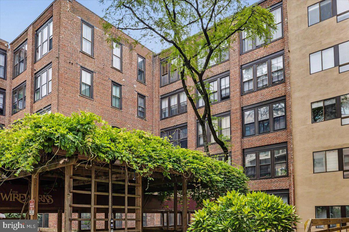 301 RACE ST #316 Property Photo 1