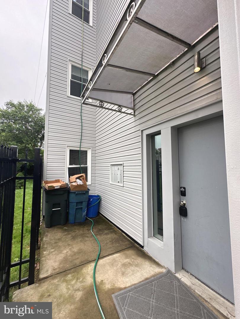 811 N Franklin St Property Photo 18