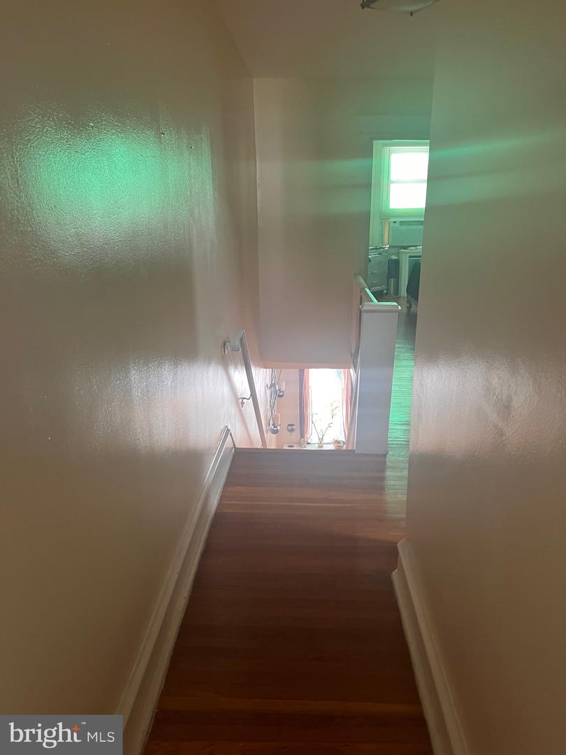 4259 Neilson St Property Photo 16
