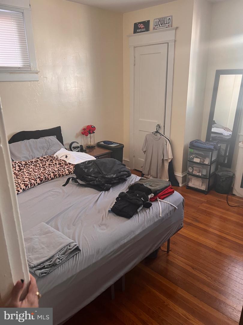 4259 Neilson St Property Photo 17