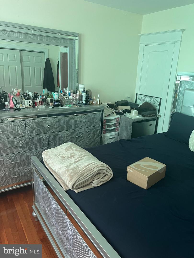 4259 Neilson St Property Photo 20