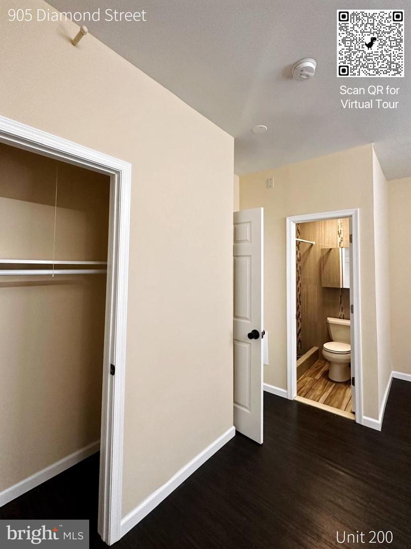 905 Diamond St Property Photo 7