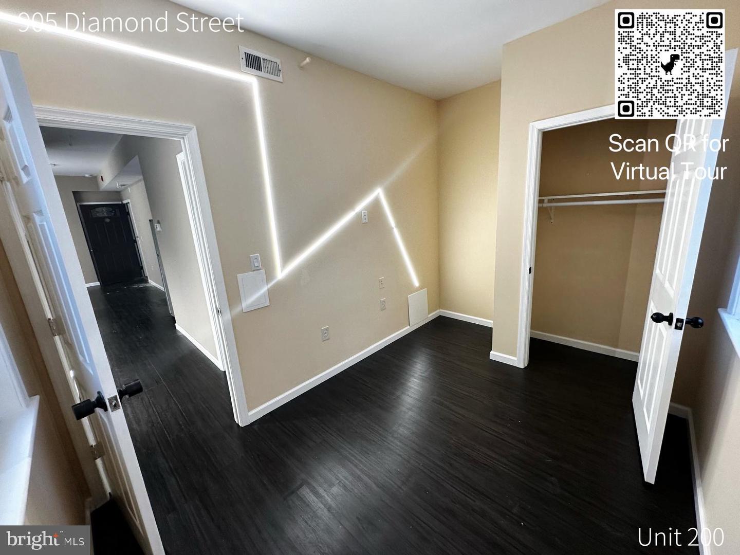 905 Diamond St Property Photo 12