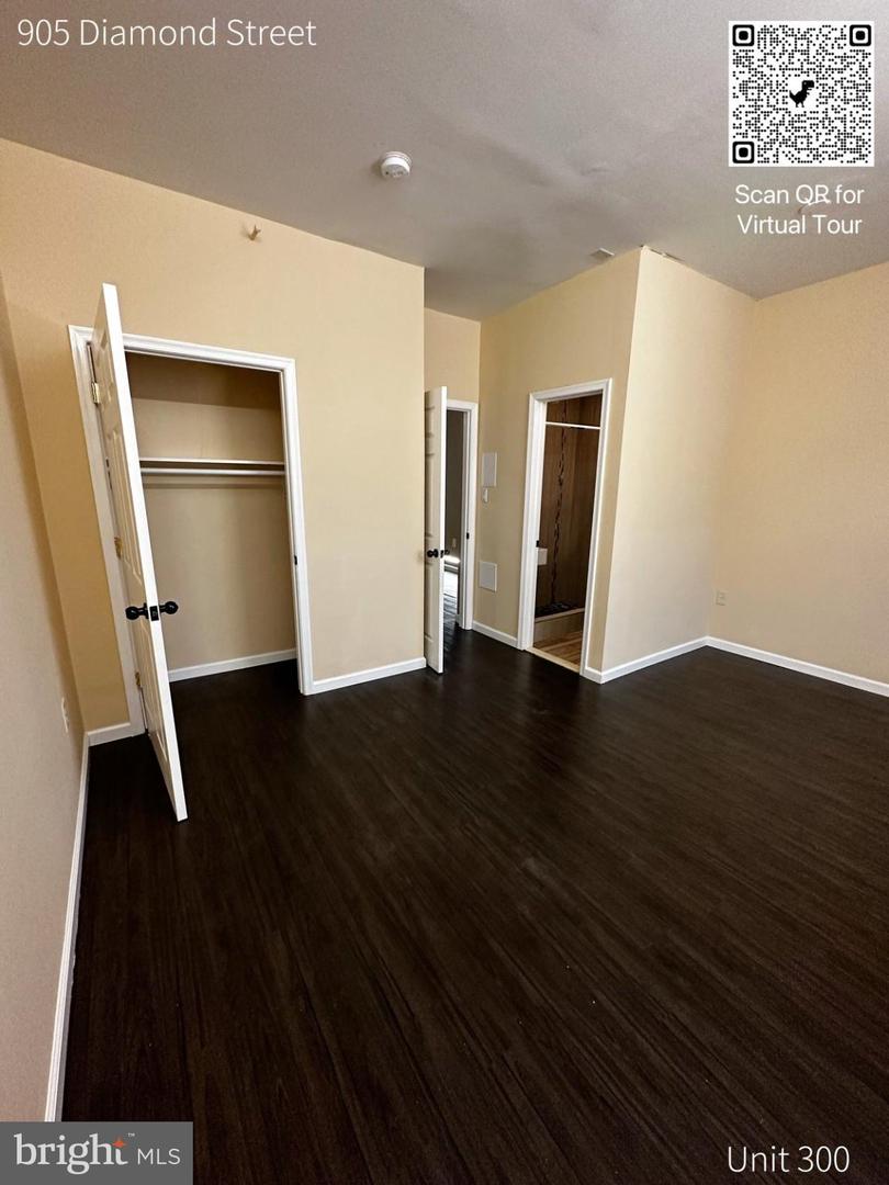 905 Diamond St Property Photo 23