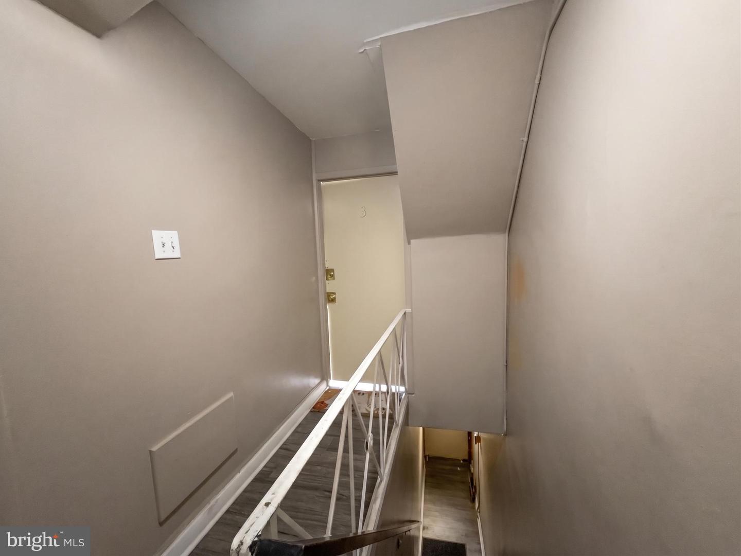 2603 E Somerset St #3f Property Photo 4