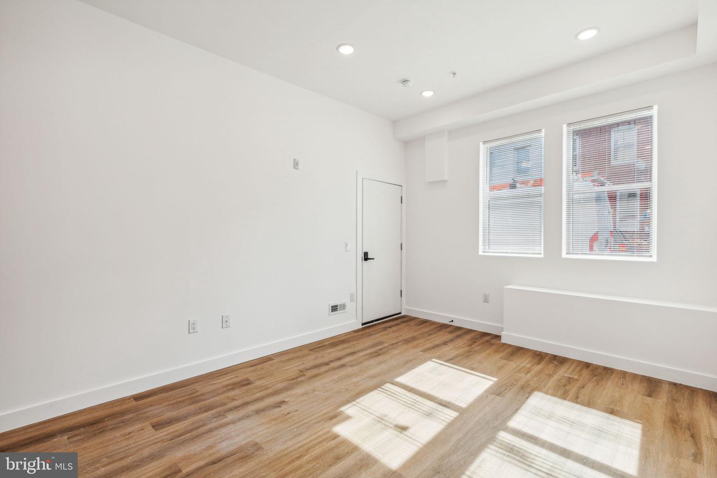 2306 N Fairhill St Property Photo 13