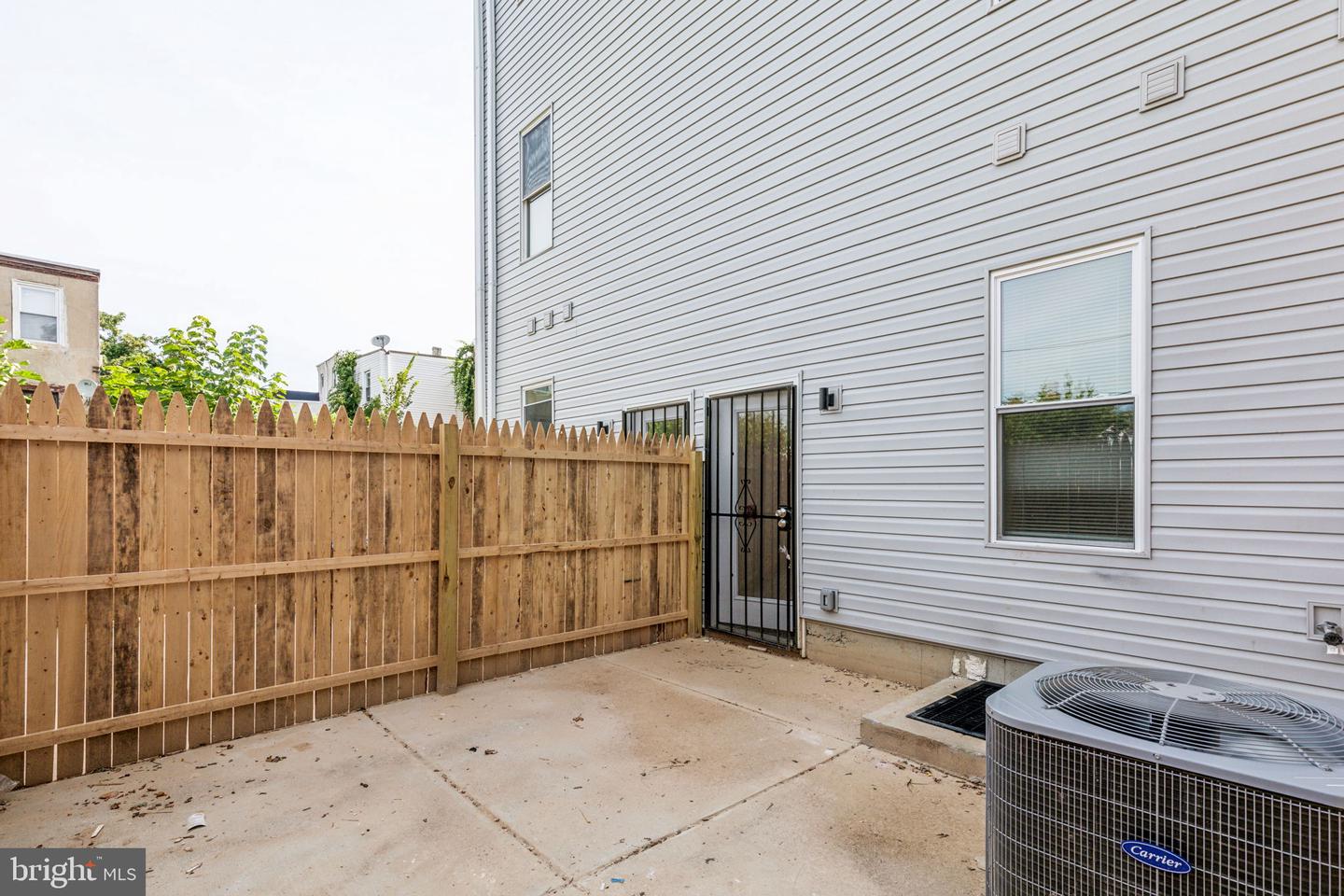 2306 N Fairhill St Property Photo 24