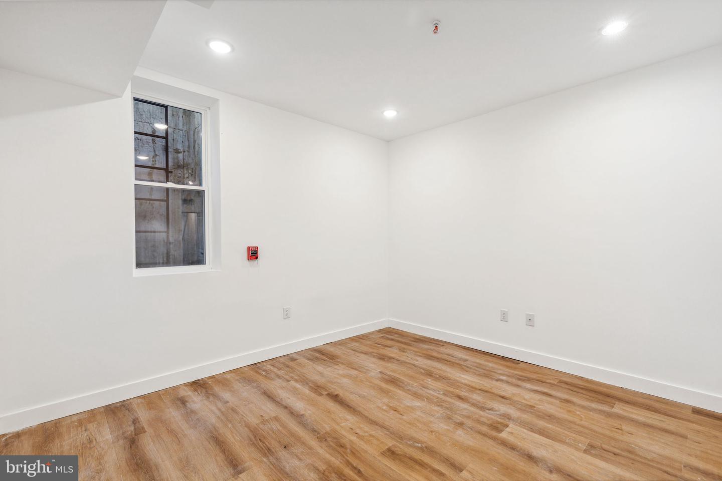 2306 N Fairhill St Property Photo 30