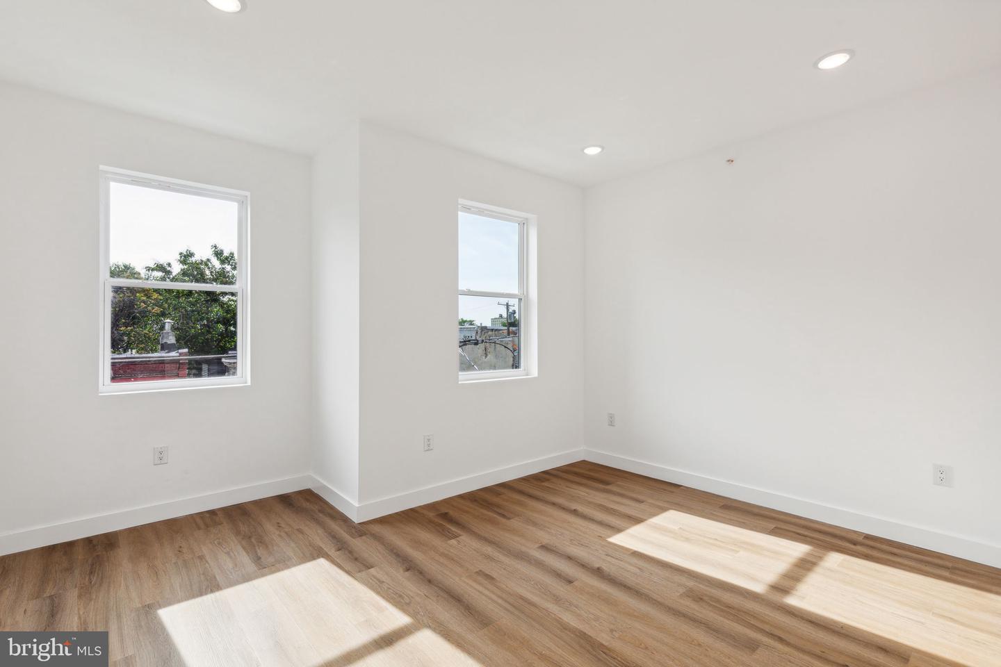 2306 N Fairhill St Property Photo 61