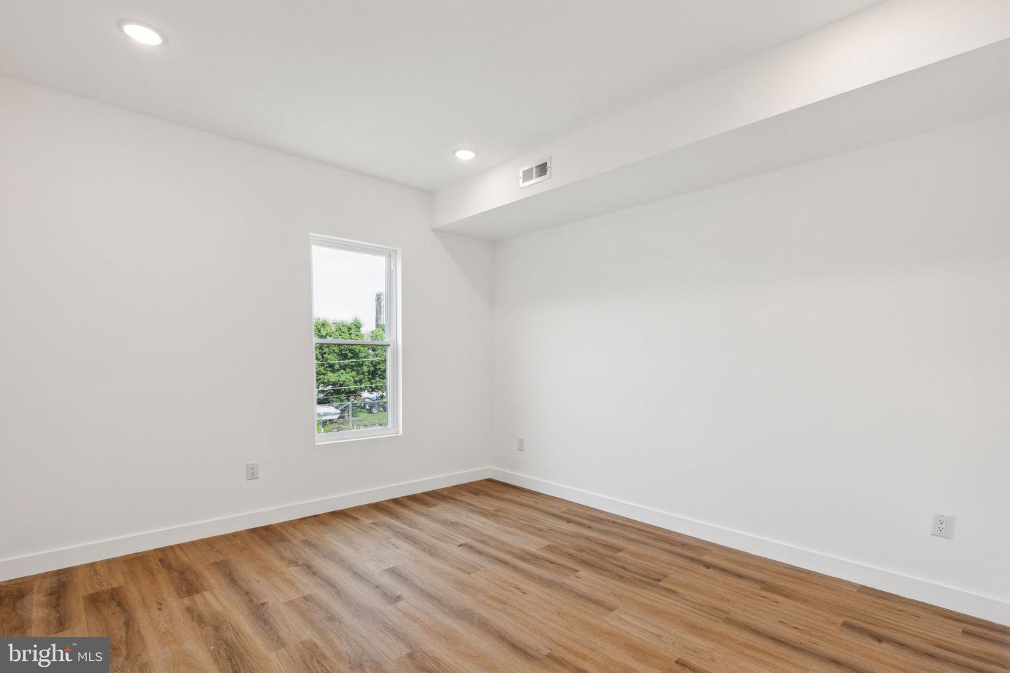 2306 N Fairhill St Property Photo 69