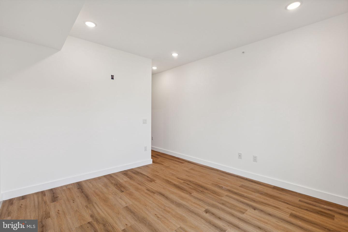 2306 N Fairhill St Property Photo 71