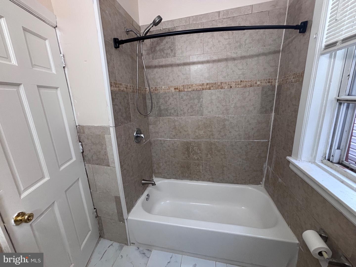 1812 S 57th St Property Photo 14