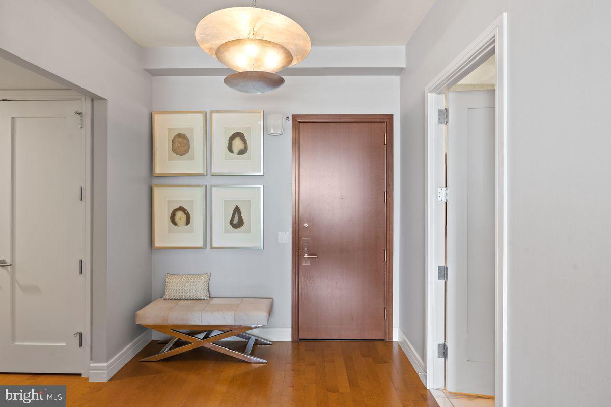 1414 S Penn Sq #25cde Property Photo 3