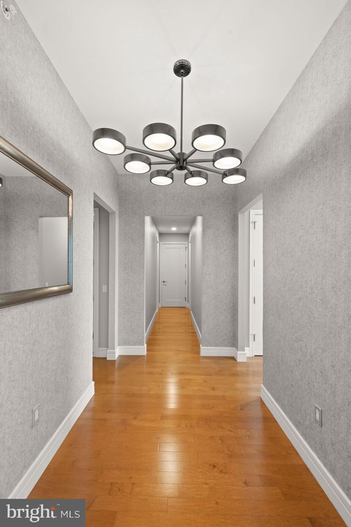 1414 S Penn Sq #25cde Property Photo 17
