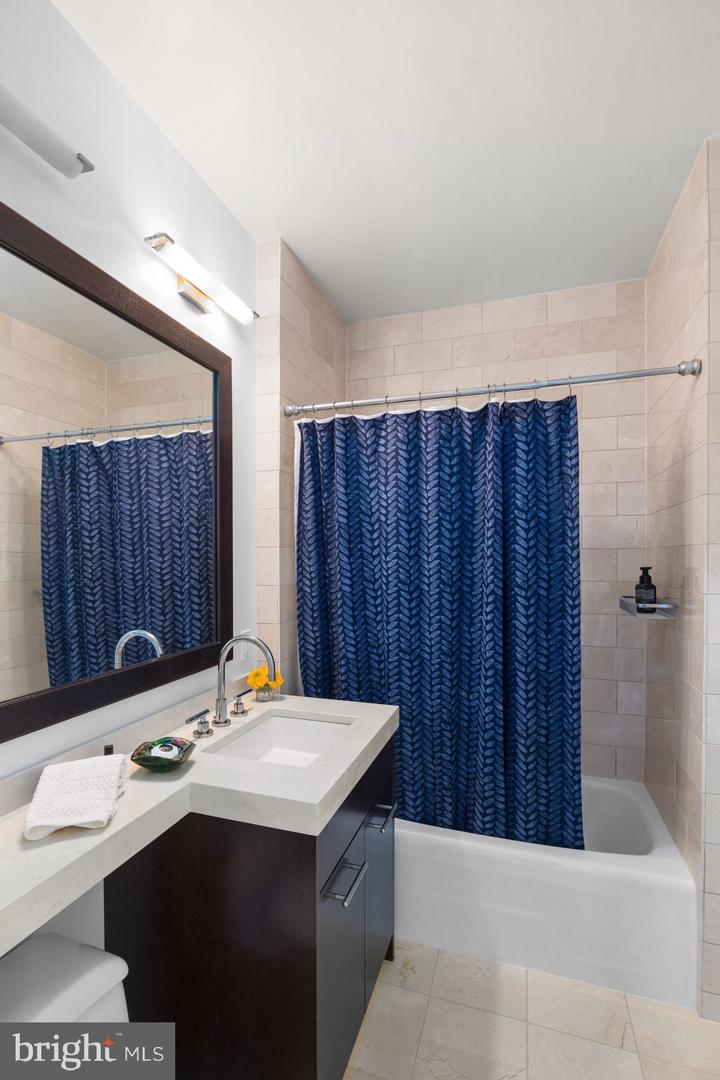1414 S Penn Sq #25cde Property Photo 37