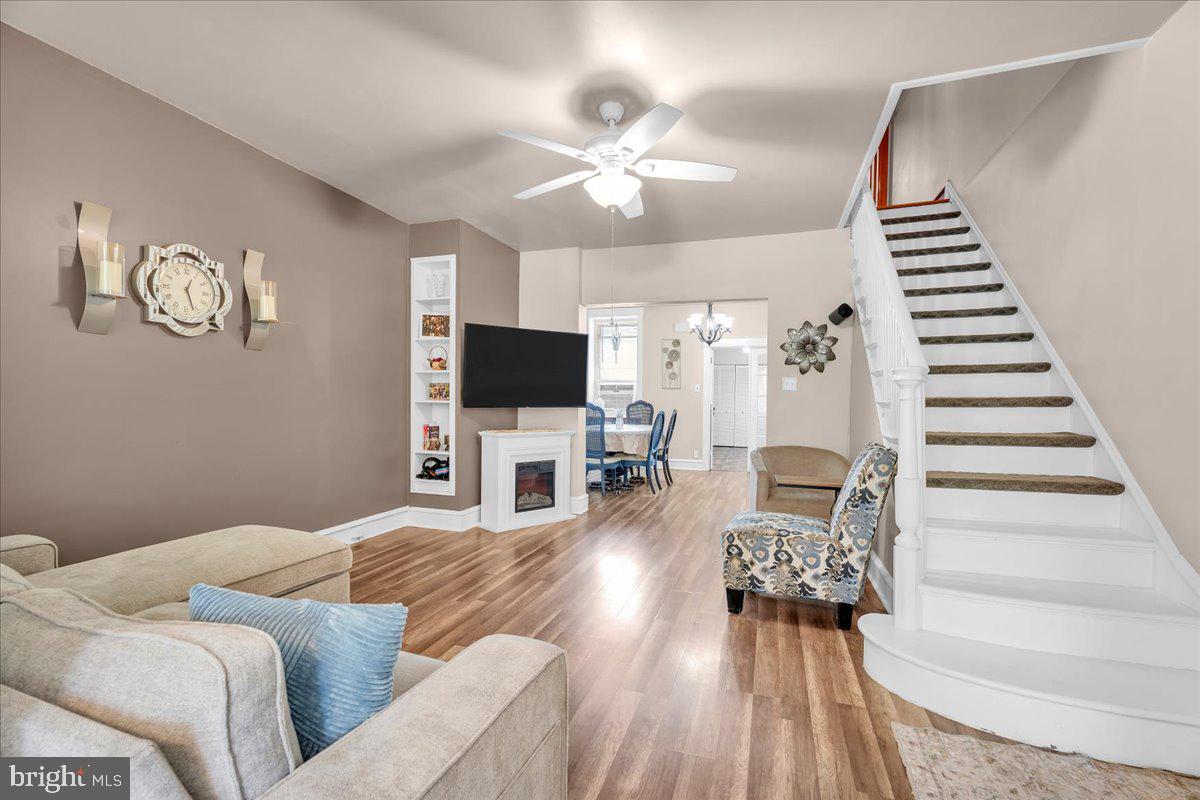 3502 Oakmont St Property Photo 4