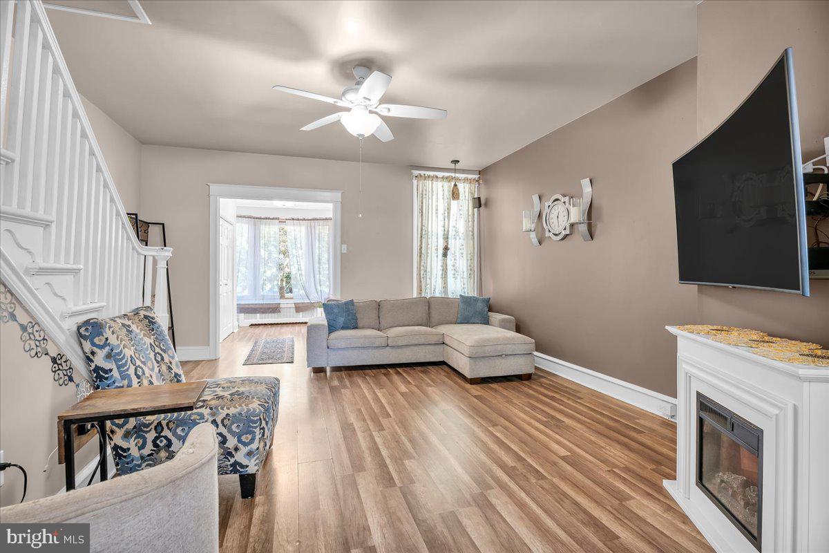 3502 Oakmont St Property Photo 5