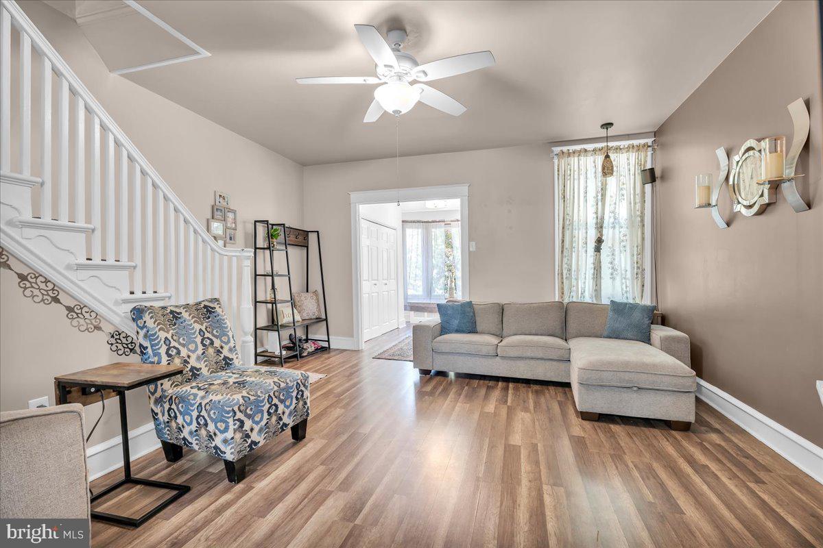 3502 Oakmont St Property Photo 6
