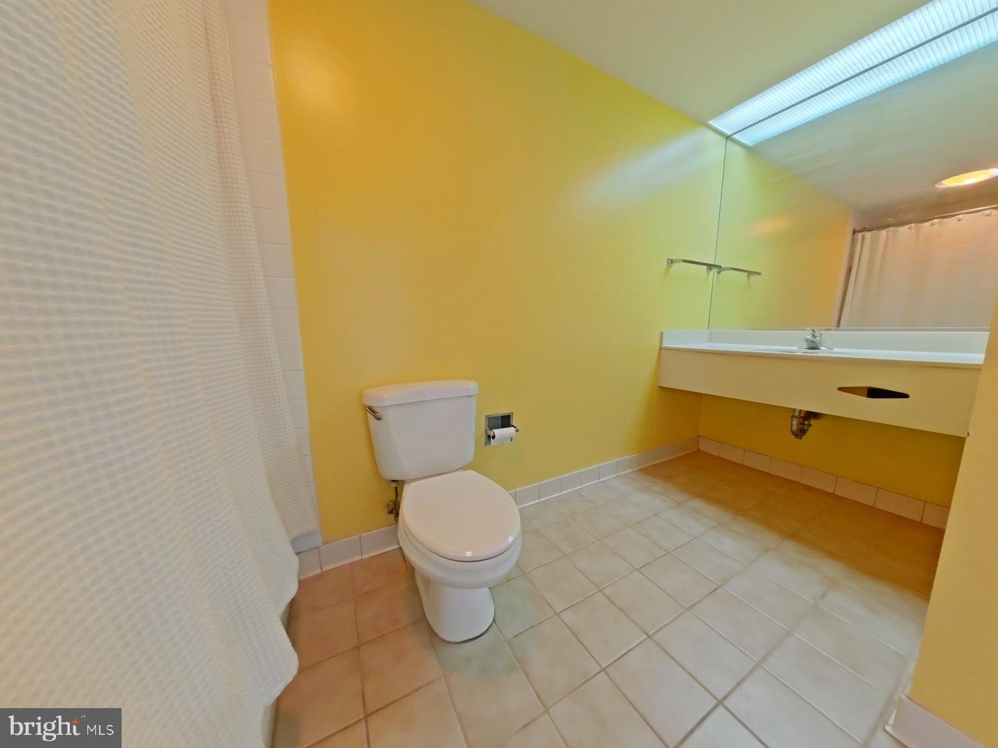 1100 Vine St #1209 Property Photo 6
